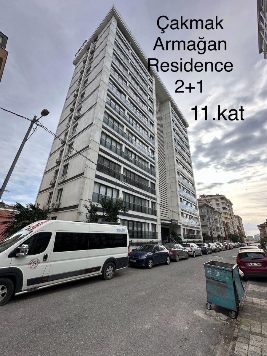 ÇAKMAK ARMAĞAN RESİDENCE'DE SATILIK 2+1 OTOPARKLI DAİRE